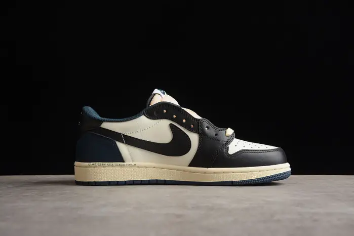 Travis Scott x Air Jordan 1 Low " Reverse Mocha " 