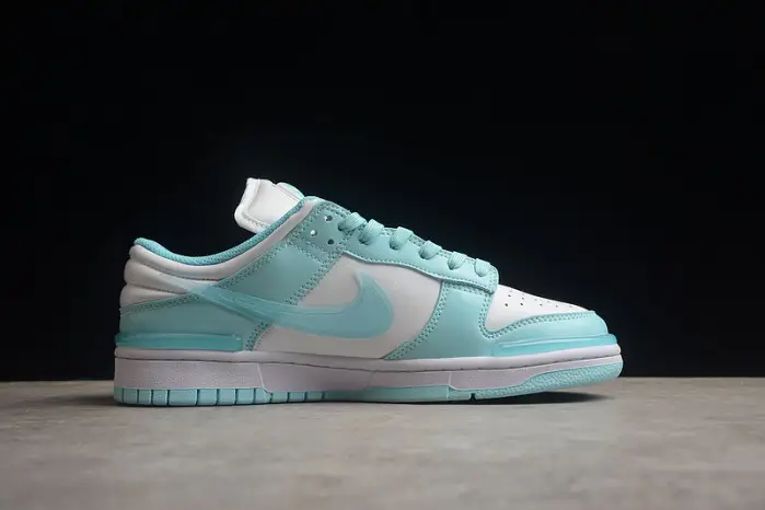 Nike Dunk Low Twist Jade Ice 
