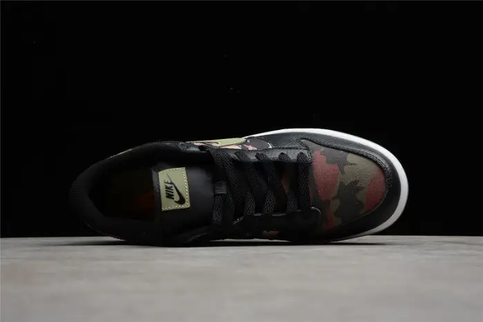 Nike Dunk Low Crazy Camo 