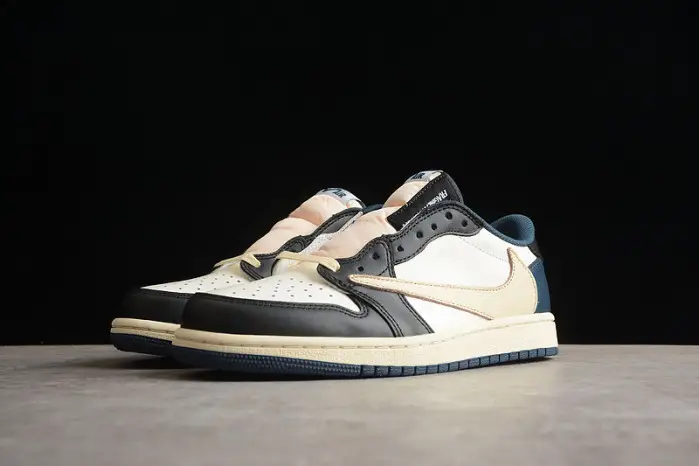 Travis Scott x Air Jordan 1 Low " Reverse Mocha " 