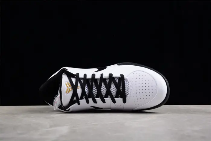 Nike ZOOM KOBE 4 PROTRO 'MAMBACITA' 