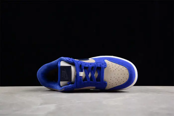 Nike DUNK LOW LX 'BLUE SUEDE' 