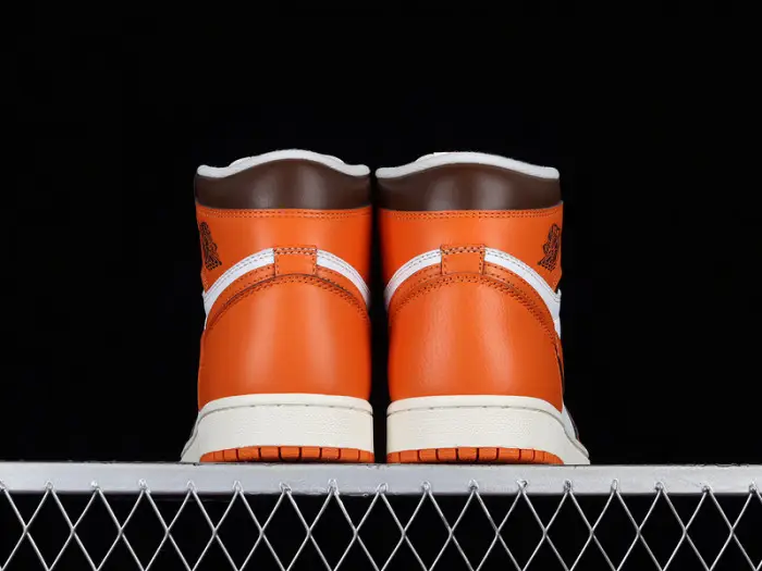 Air Jordan 1 High "Starfish" 