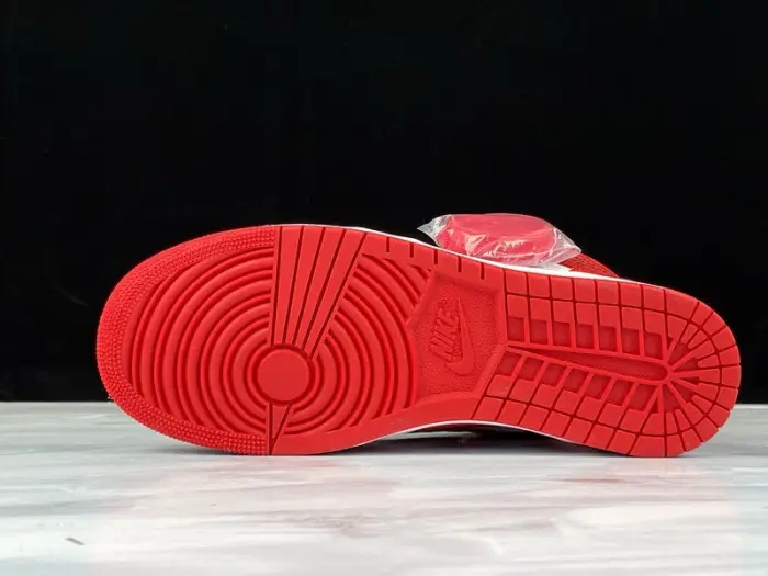 Air Jordan 1 Retro High '85 OG 'New Beginnings' 