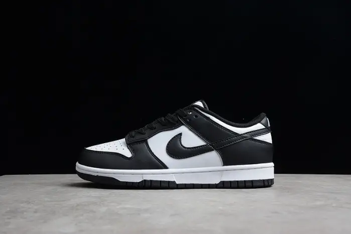 Nike Dunk Low Retro White Black Panda (2021) 