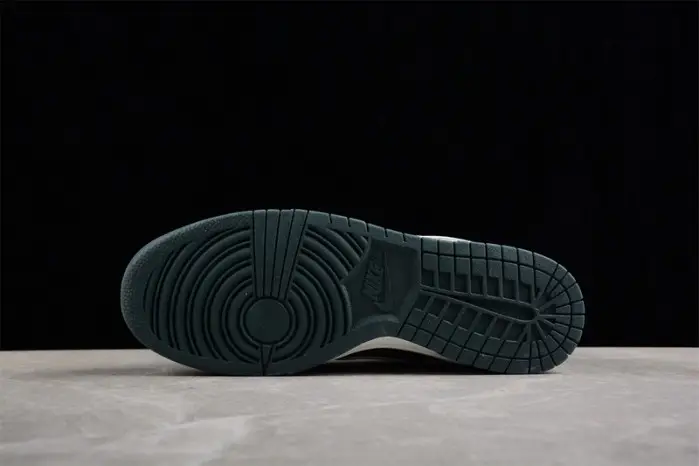 oT0mo katsuhiro x nk sb dunk low "steamboy ost" 
