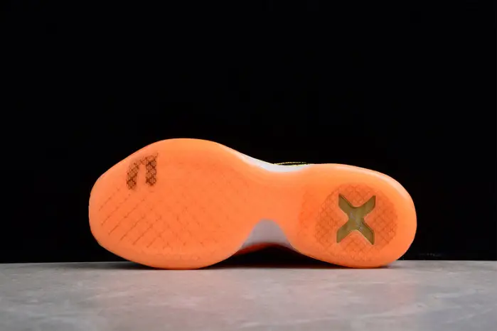 Nike KOBE 10 ELITE 'RIVALRY' 