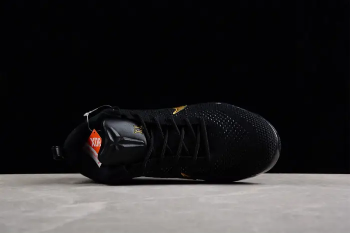 NIKE KOBE 11 ELITE LOW 'FADE TO BLACK 