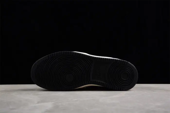 Air Jordan 1 KO Low "Black White" 