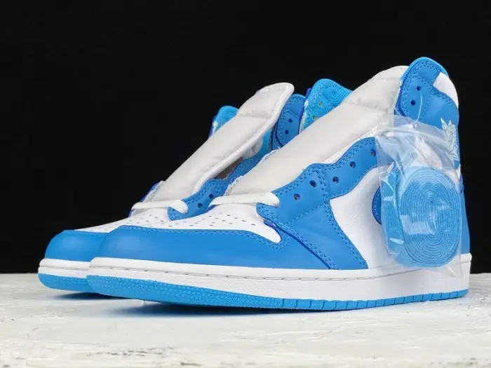 Air Jordan 1 Retro High OG 'UNC' - Air Jordan 