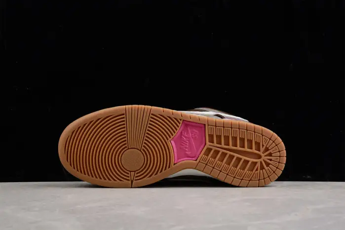 Nike SB Dunk Low Pro Paisley Brown 
