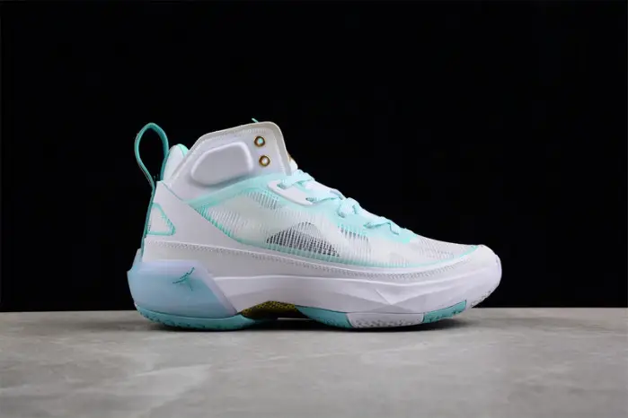 GUO AILUN X AIR JORDAN 37 PF 'WHITE ISLAND GREEN' 