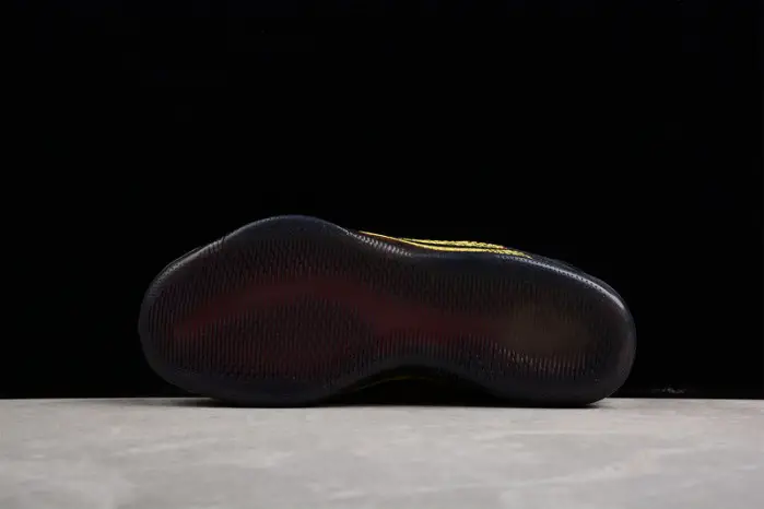 Nike KOBE 11 ELITE LOW 'BRUCE LEE' 