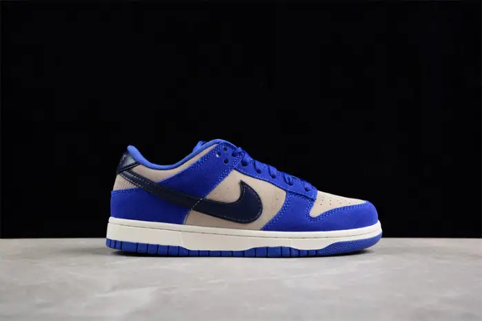 Nike DUNK LOW LX 'BLUE SUEDE' 
