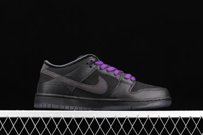 Familia Nike SB Dunk Low First Avenue Prince 