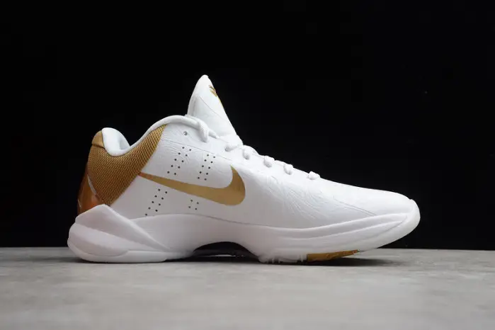 Zoom Kobe 5 'Big Stage Home' 