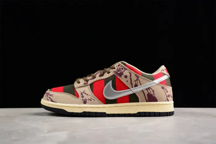NIKE DUNK LOW PRO SB 'FREDDY KRUEGER'  EBBA876