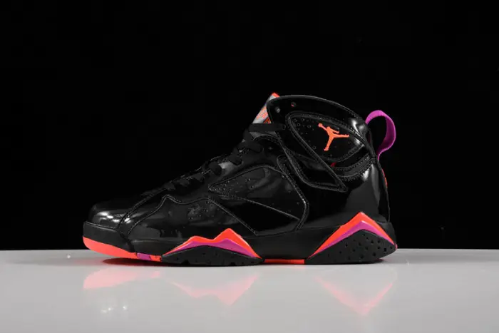 Air Jordan 7 Retro WMNS 'Black Patent Leather'  ABFA577