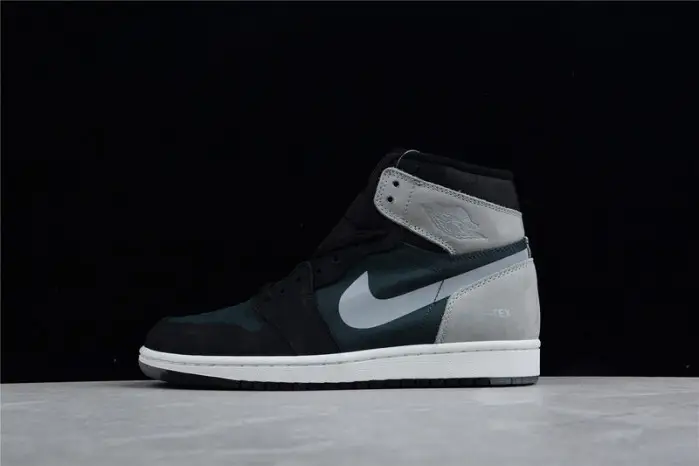 AIR JORDAN 1 ELEMENT GORE-TEX 'PARTICLE GREY' 