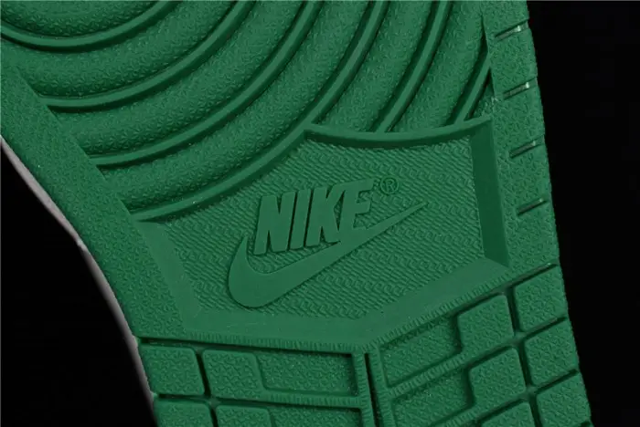 Air Jordan 1 High OG NRG Pine Green Sail-Black 