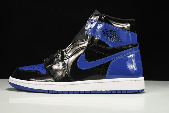 Air Jordan 1 Retr o OG 