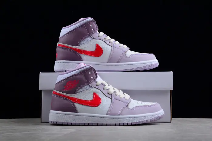 AIR JORDAN 1 MID VALENTINE'S DAY 