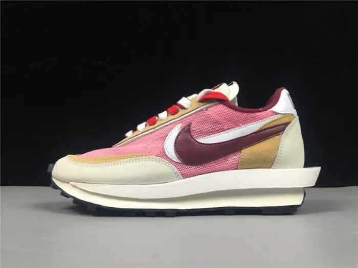 Sacai Nike LDV Waffle Pink  CEC936