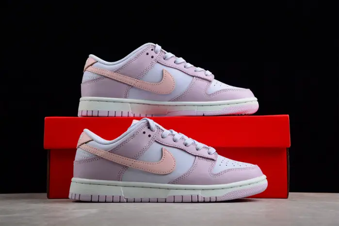 NIKE DUNK LOW '' Easter '' 