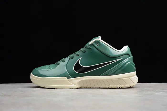 Nike Kobe 4 Protro Undefeated Milwaukee Bucks  DCBD780