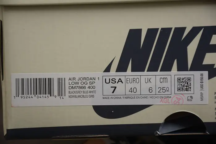 Travis Scott x Air Jordan 1 Low " Reverse Mocha " 