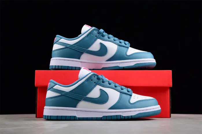 Nike Dunk Low 'NOISE AQUA' 
