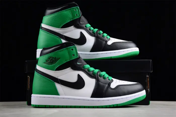 AIR JORDAN 1 RETRO HIGH OG 'LUCKY GREEN' 