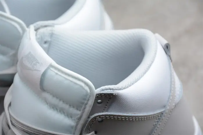 Nike Dunk High Vast Grey 
