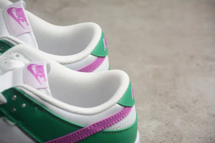 Nike DUNK LOW 'JOKER' 