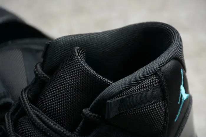 Air Jordan 11 Retro 
