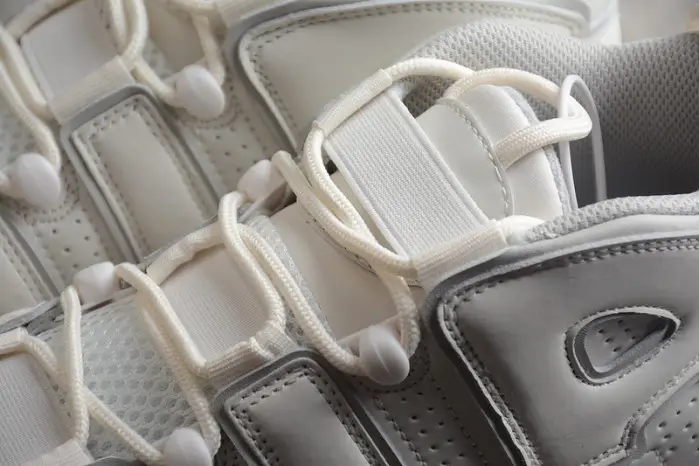 NIKE Air More Uptempo’96 