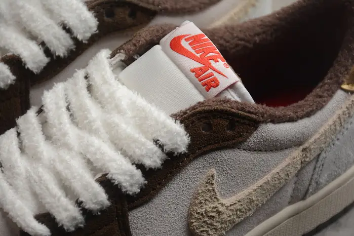 AIR JORDAN 1 RETRO LOW OG 'YEAR OF THE RABBIT' 