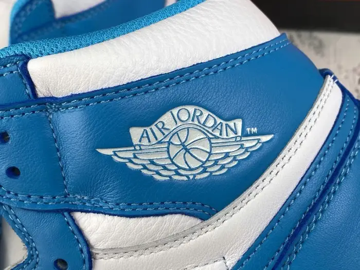 Air Jordan 1 Retro High OG 'UNC' - Air Jordan 