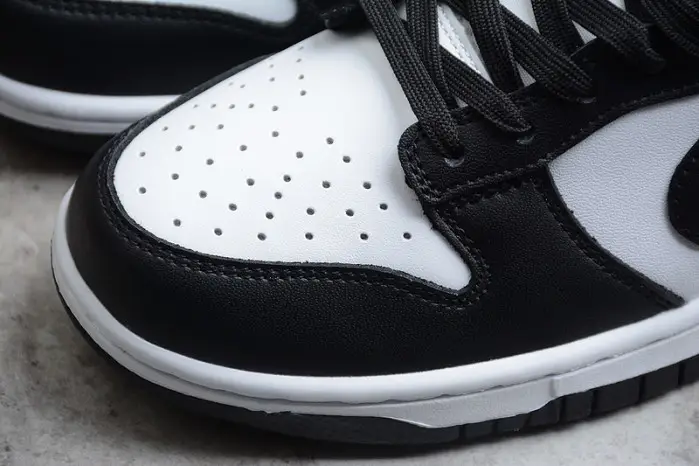 Nike Dunk Low Retro White Black Panda (2021) 