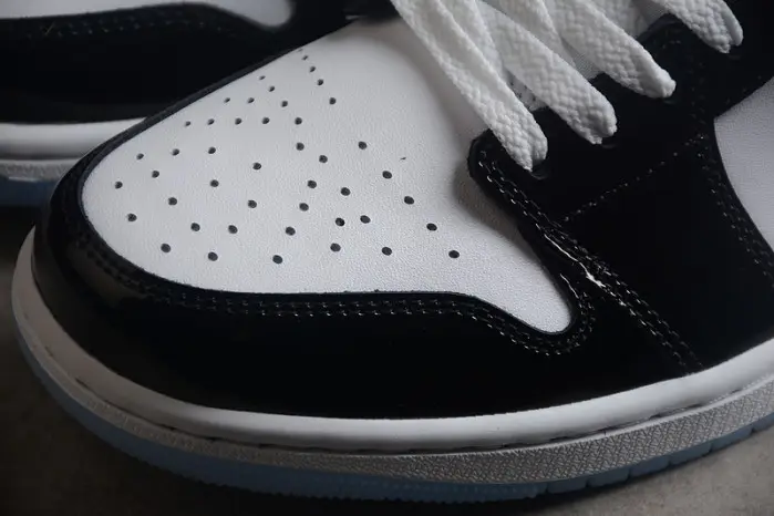 AIR JORDAN 1 LOW SE 'CONCORD' 