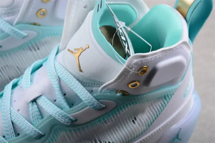 GUO AILUN X AIR JORDAN 37 PF 'WHITE ISLAND GREEN' 