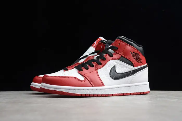 AIR JORDAN 1 MID CHICAGO (2020) 