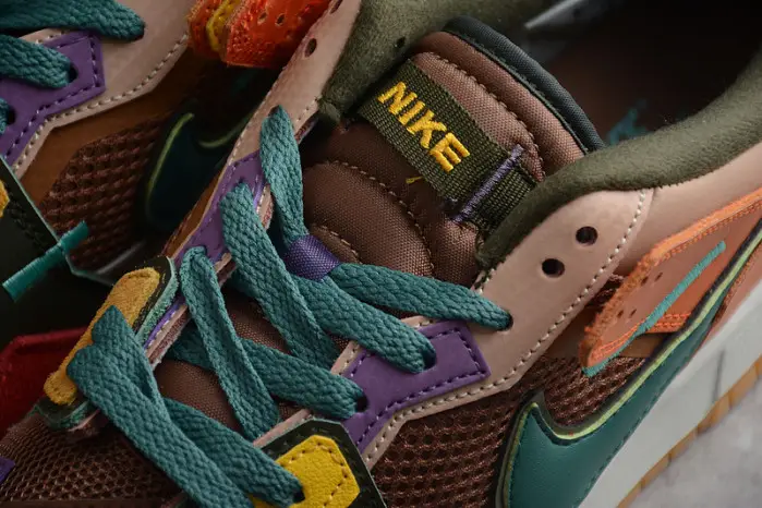 Nike Dunk Low Scrap Archeo Brown 