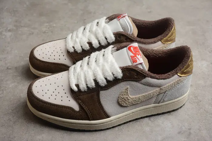 AIR JORDAN 1 RETRO LOW OG 'YEAR OF THE RABBIT' 