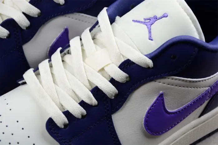 Air Jordan 1 Low Sail Purple 