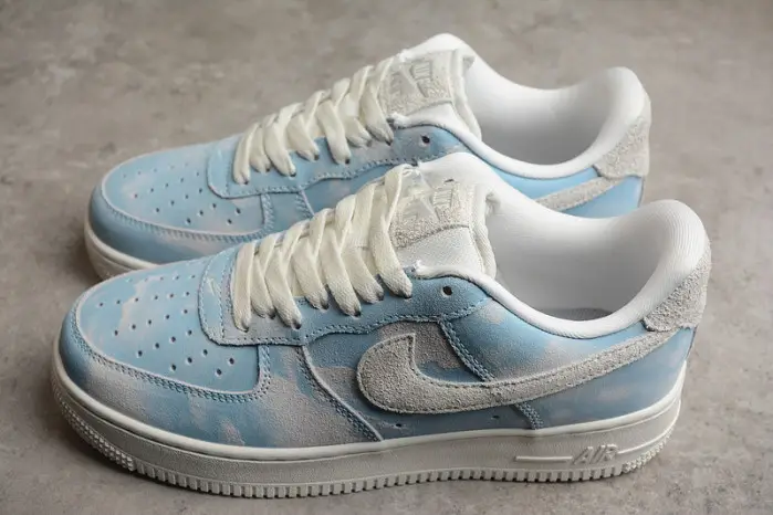 Nike AIR FORCE 1 '07 SE 'CLOUDS' FD0883 