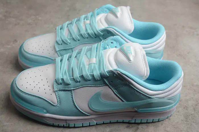 Nike Dunk Low Twist Jade Ice 