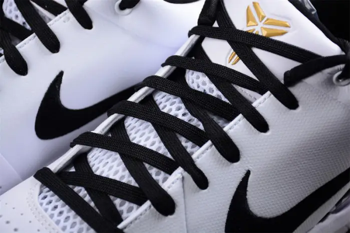 Nike ZOOM KOBE 4 PROTRO 'MAMBACITA' 