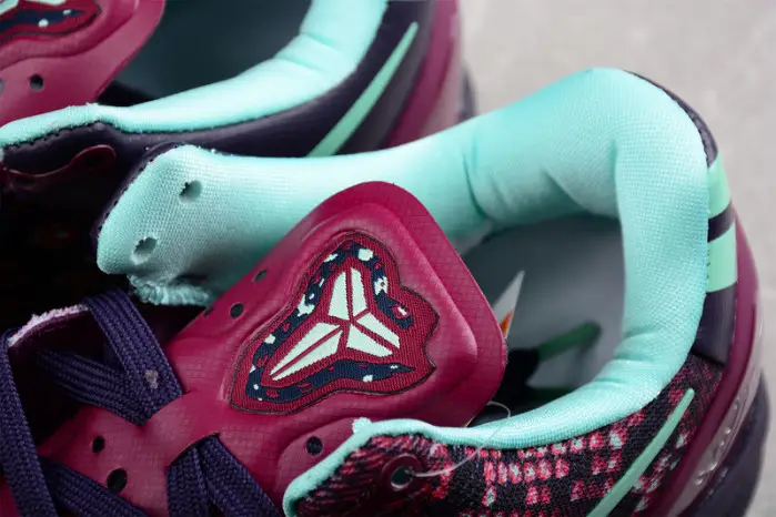 Nike KOBE 8 SYSTEM 'PIT VIPER' 