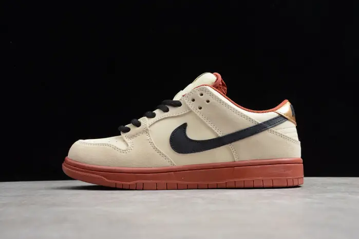 Nike SB Dunk Low Pro Hennessy 